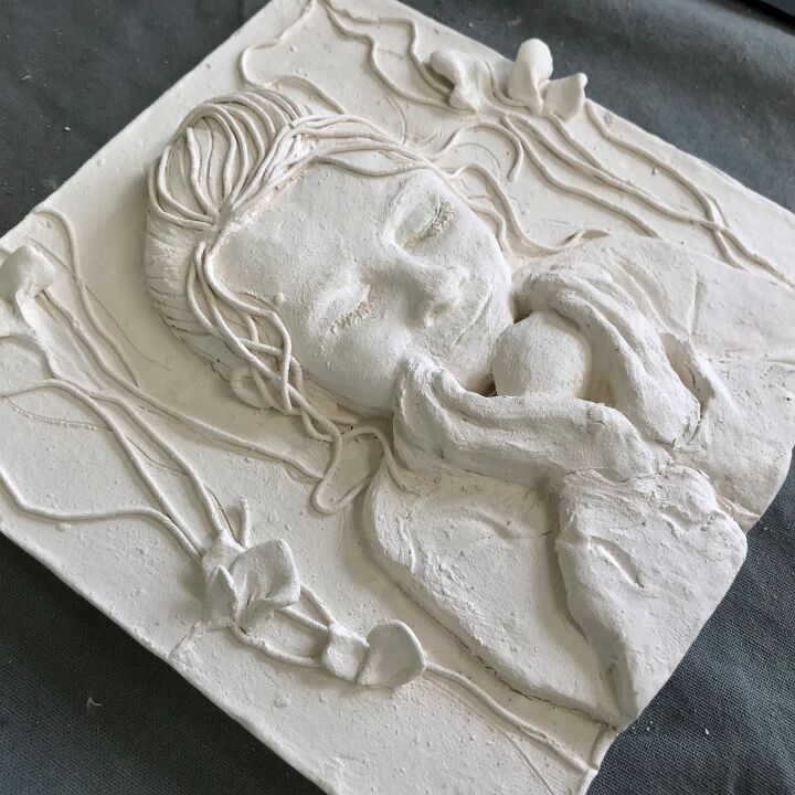 Ceramic Workshop - Self Portraits in Relief with Jane Du Rand | Tuesday 8 July & Thursday 10 July 2025 | 2:00 PM - 5:00 PM 